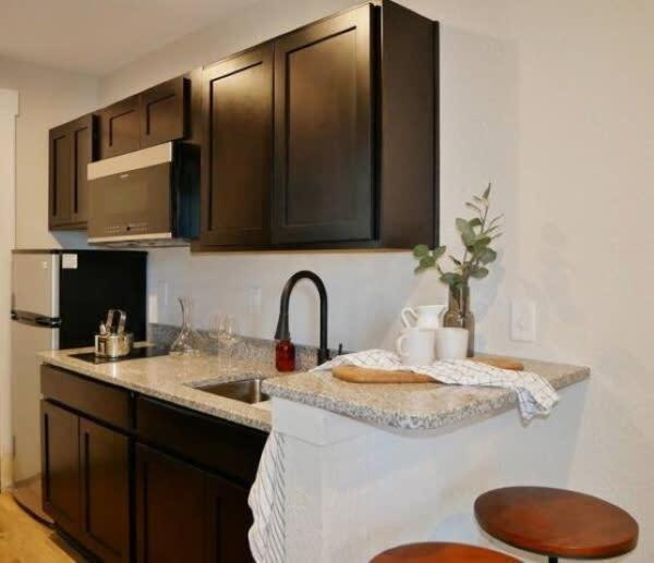 Apartamento Hip Container - 5 Min Walk To Tiaa Bank *