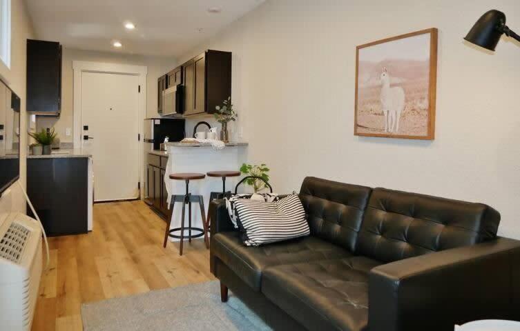 Hip Container - 5 Min Walk To Tiaa Bank Apartamento *